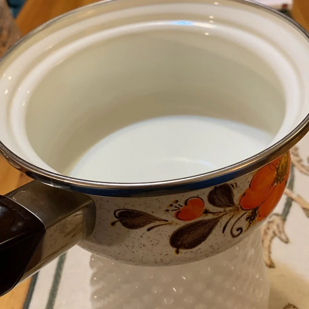 Vintage Sanko small pot EUC